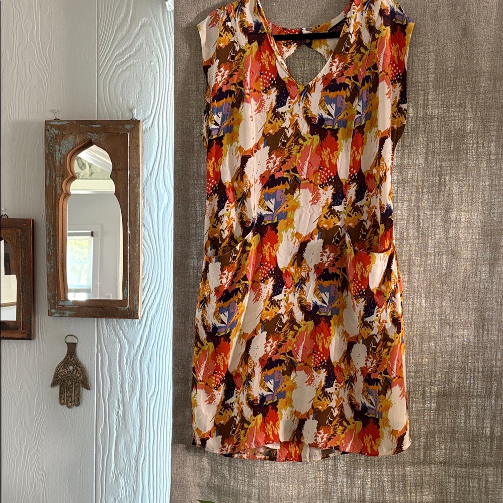 Cutest dress ever! It has pockets!